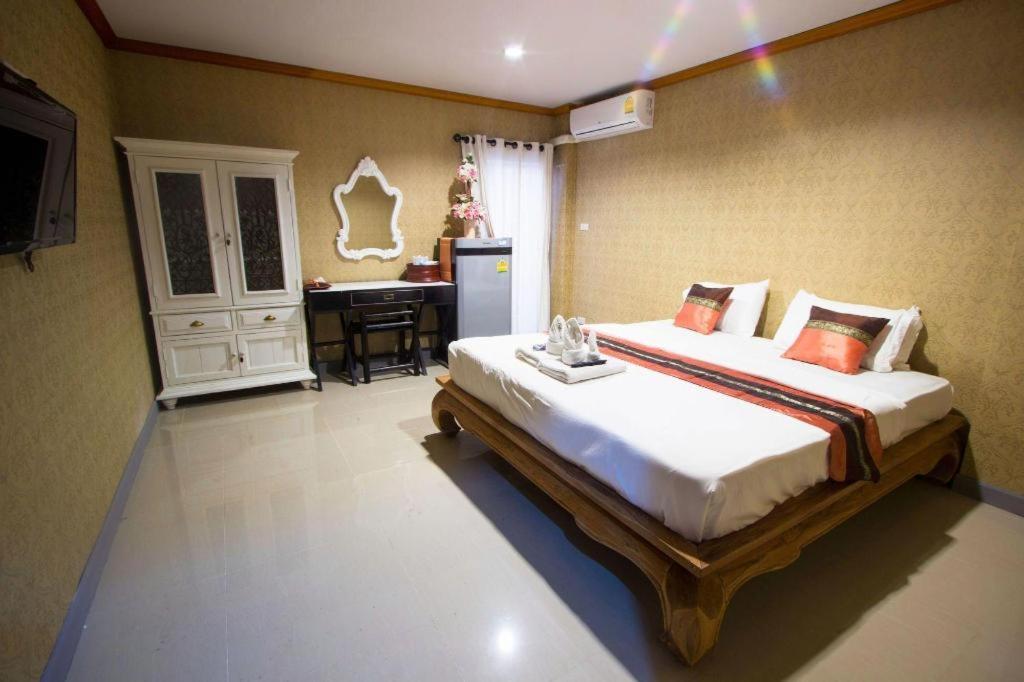 Sripoom Boutique House Hotel Csiangmaj Kültér fotó